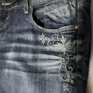 Vigoss Dark Blue Floral Embroidered Jeans